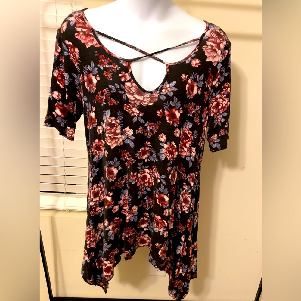 Forever 21+ top